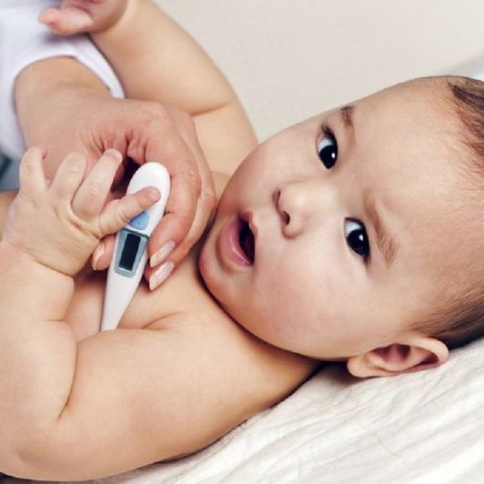 Đo Nhiệt Độ Ở Nách Bao Nhiêu Là Sốt: Ngưỡng Sốt Chuẩn Cho Trẻ Em Và Người Lớn 4 Ngưỡng sốt ở nách theo từng độ tuổi: Trẻ em và Người lớn
